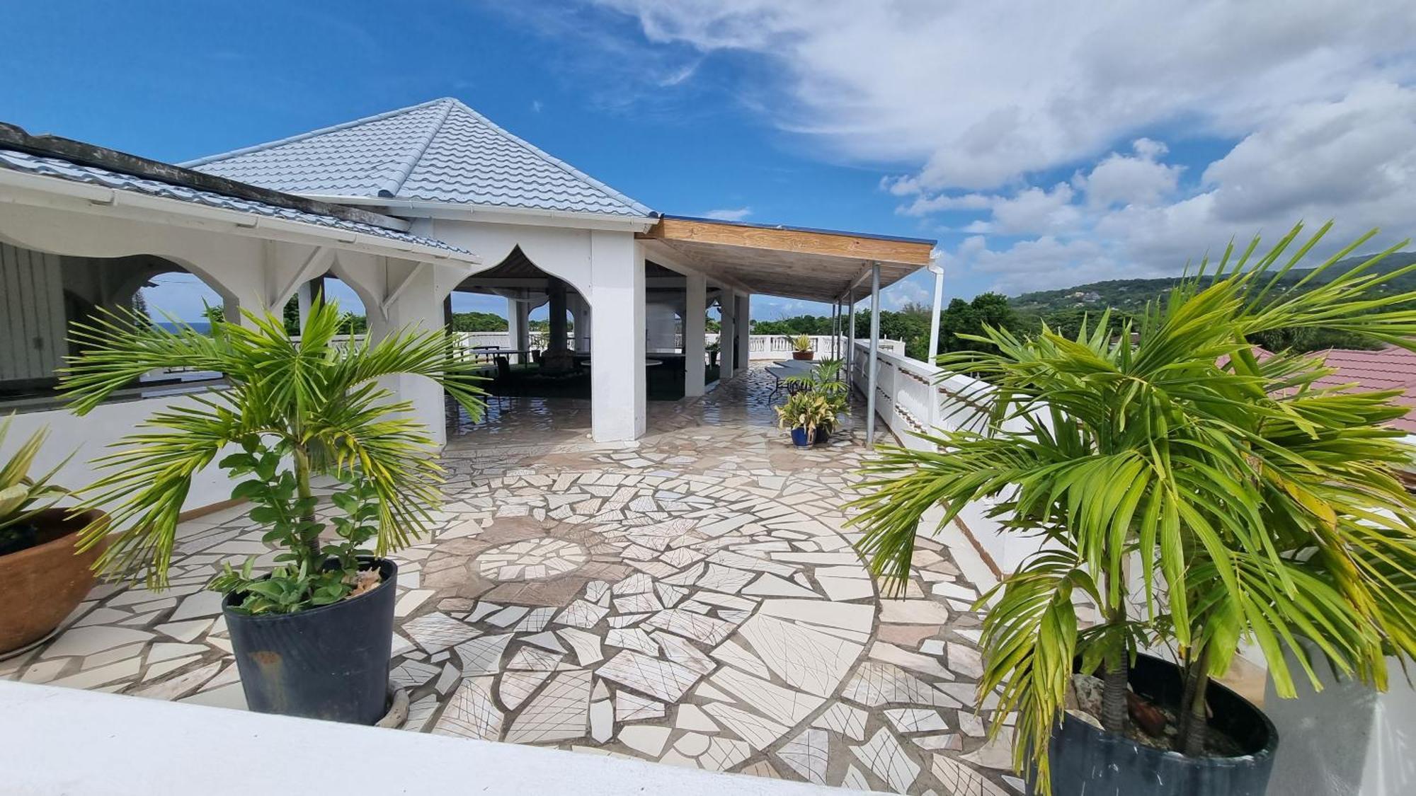 Little Savoy Guest House New Runaway Bay Exteriér fotografie